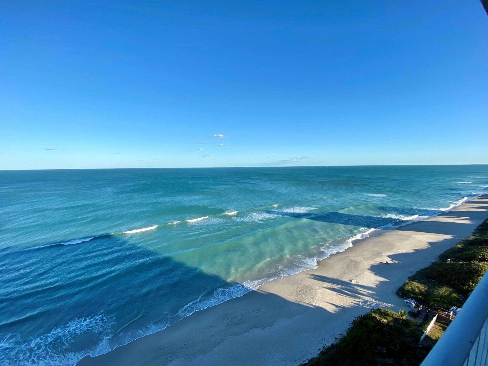 Radisson Suite Hotel Oceanfront Melbourne Exteriör bild